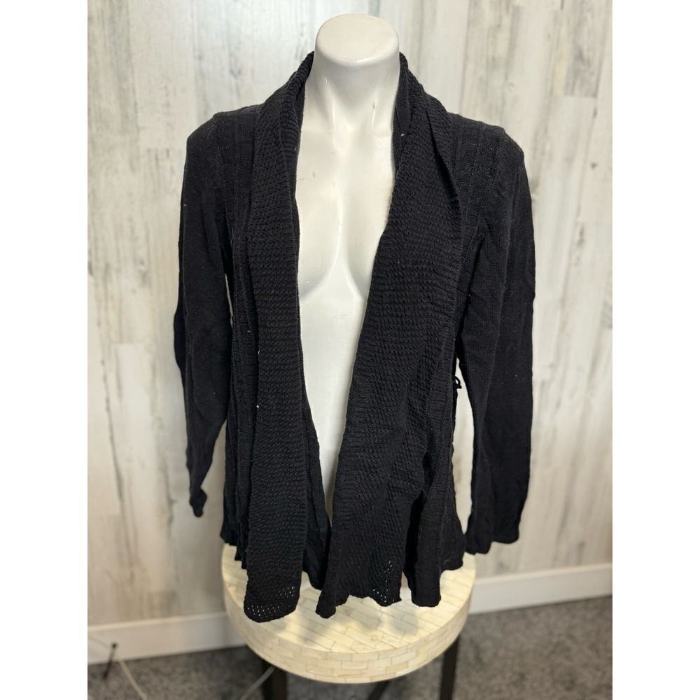 Black cardigan 